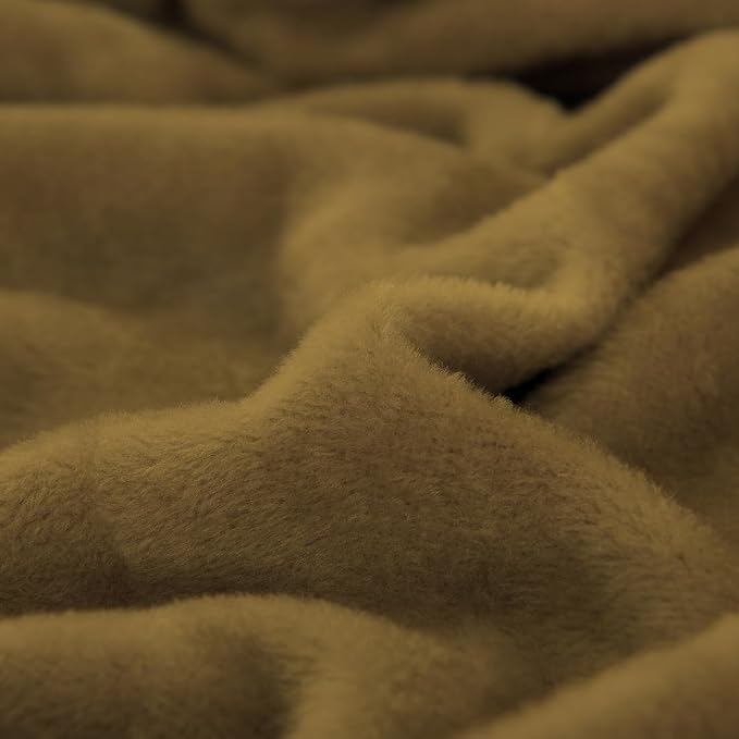 vctops 4 Seater Velvet Plush Stretch Sofa Slipcover 1-Piece Sofa Cover - Image 6