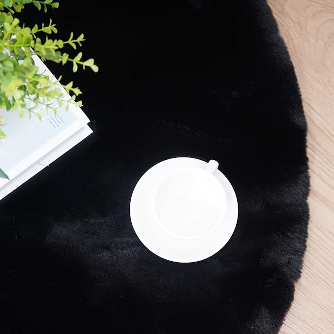 Ghouse Faux Rabbit Fur Round Rug 4ft Black Round Rugs - Image 5