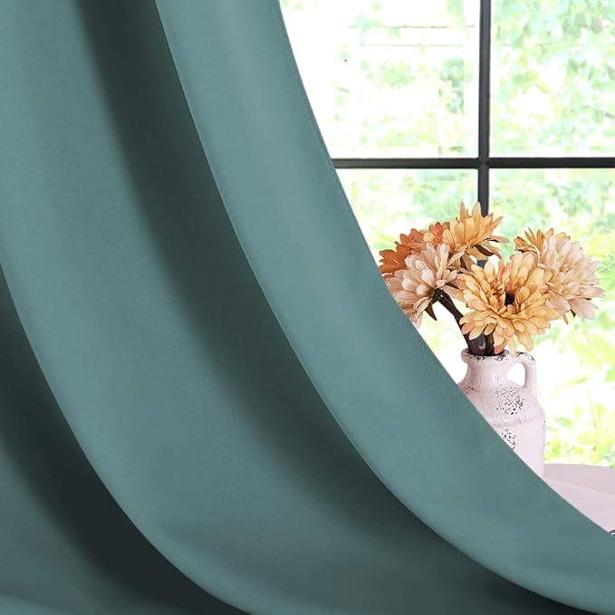 NICETOWN Modern Blackout Curtains Noise Reducing - Image 6
