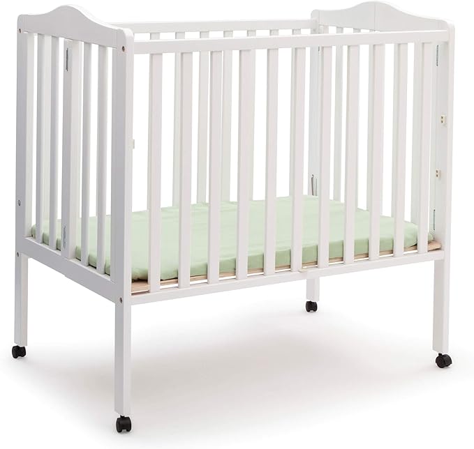 Delta Children Folding Portable Mini Baby Crib by DeltaChildren
