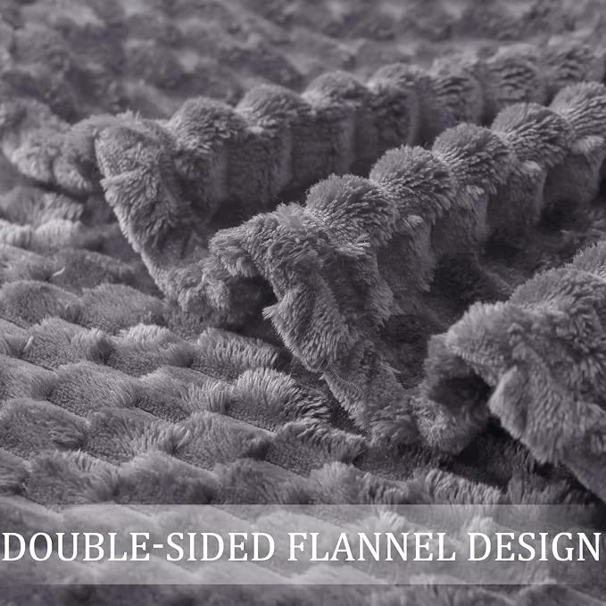Exclusivo Mezcla Fleece Queen Blanket - Image 6