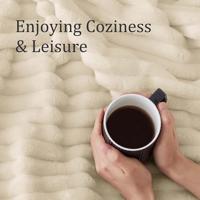 BEDELITE Fleece Throw Blanket for Couch - Image 4