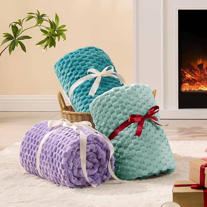 BEDELITE Fleece Blanket - Image 5