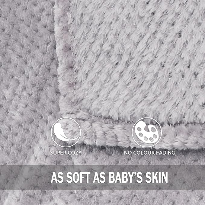 Exclusivo Mezcla Fleece Bed Blanket Twin Size, Super Soft and Warm Blankets - Image 7