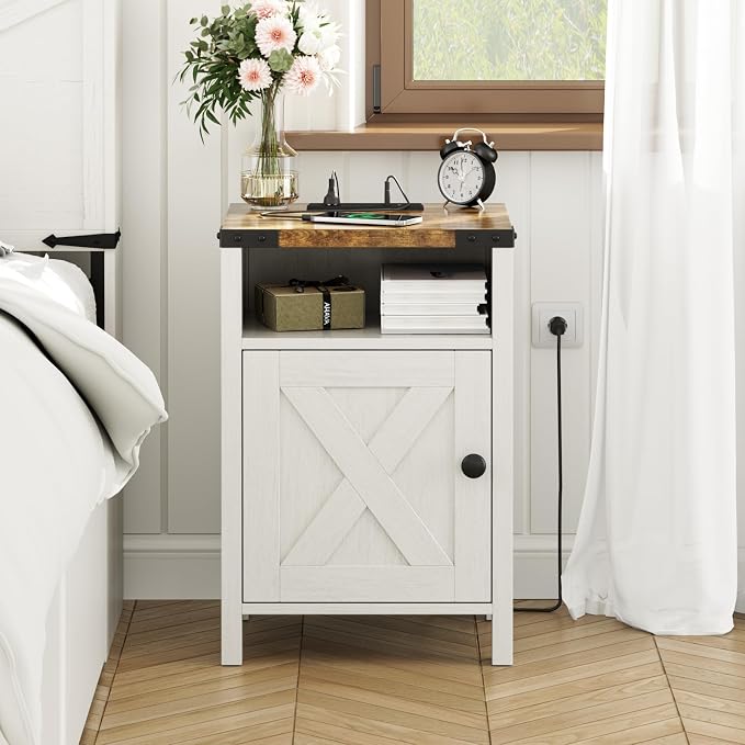 Fameill Farmhouse End Tables - Image 4