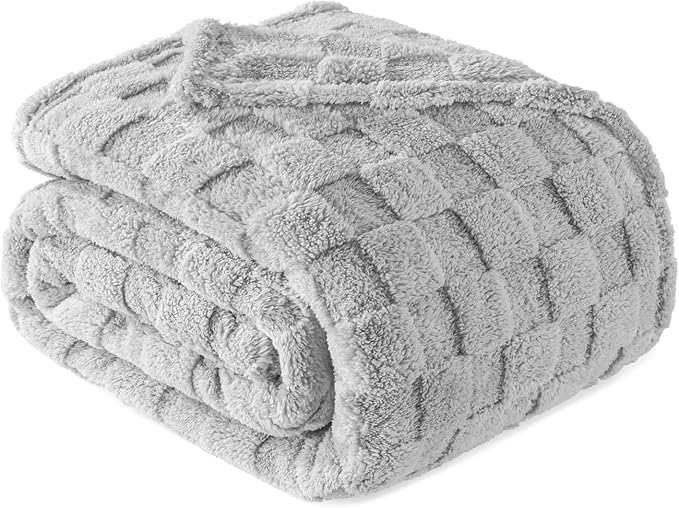 Exclusivo Mezcla King Size Flannel Fleece Blanket, Super Soft and Warm by ExclusivoMezcla