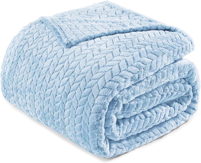 Exclusivo Mezcla Fleece Queen Size Blanket by ExclusivoMezcla