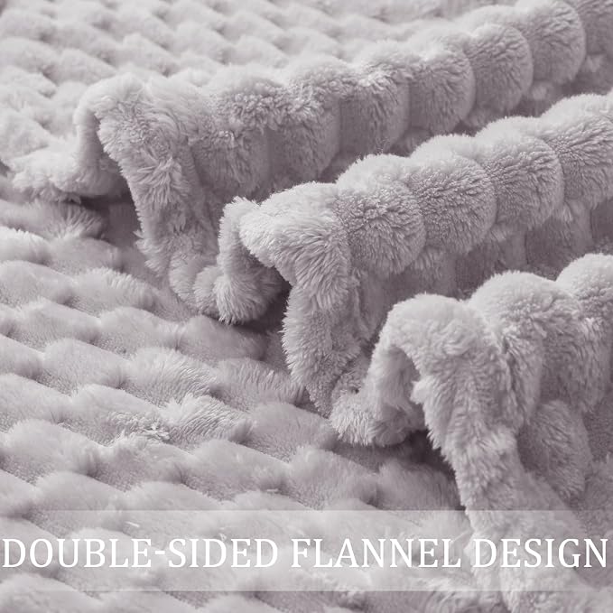 Exclusivo Mezcla Fleece Queen Blanket - Image 6