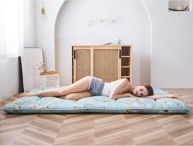 MAXYOYO Rustic Floral Korean Floor Mattress Japanese Futon Mattress, Foldable - Image 3