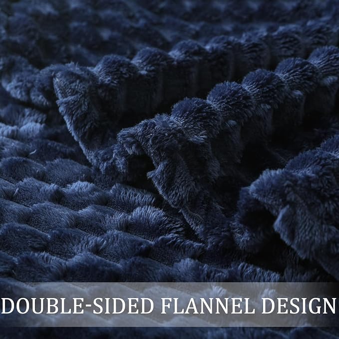 Exclusivo Mezcla Fleece Queen Blanket - Image 6