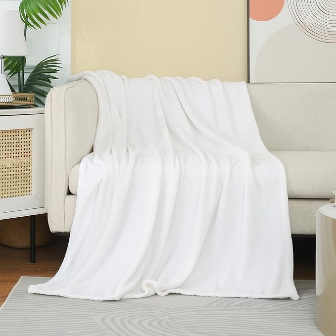 JIAHANNHA Fleece Blanket White Throw Blankets by JIAHANNHA