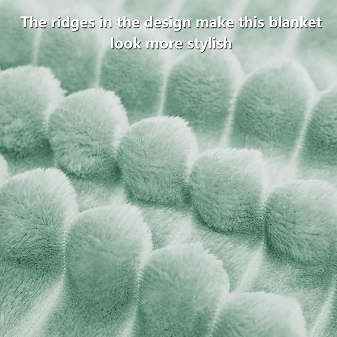 HIMEET Sage Green Ribbed Queen Size Blanket - Image 8