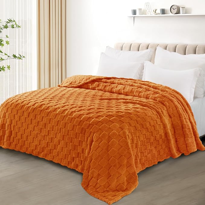 Exclusivo Mezcla King Size Flannel Fleece Blanket, Super Soft and Warm - Image 2