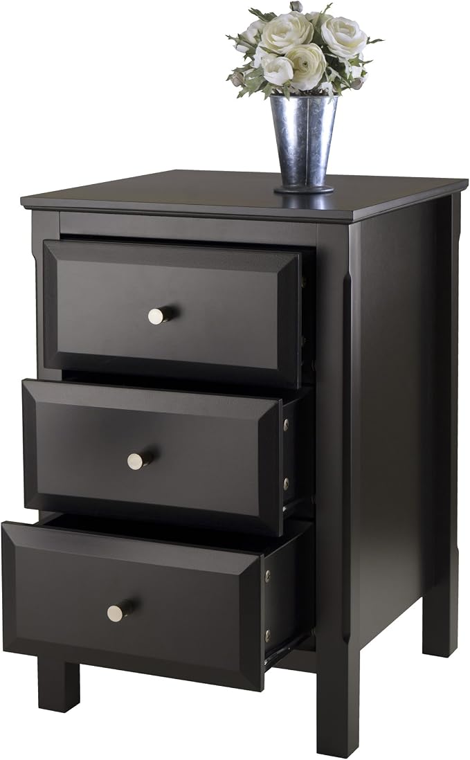 Winsome Timmy Accent Table - Image 4