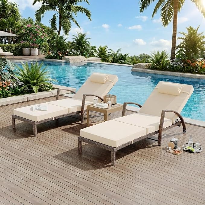 GarveeLife Outdoor Wicker Chaise Lounge Chair by GarveeLife