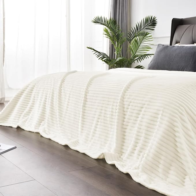 BEDELITE Fleece Throw Blanket for Couch – 3D Ribbed Jacquard Soft and Warm - Image 5