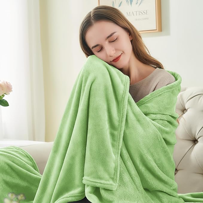 BEDELITE Fleece Blanket Grass Green Throw Blankets - Image 2