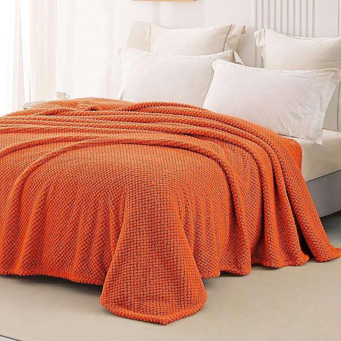 Whale Flotilla King Size Fuzzy Fleece Blanket, Fluffy Warm Soft Jacquard Bed - Image 4