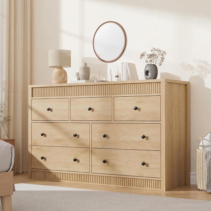 GarveeHome 7 Drawer Dresser for Bedroom, Modern Long Storage Dresser Organizer by GarveeHome