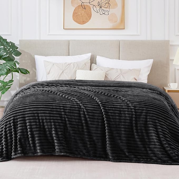BEDELITE Fleece Blanket Queen Size – 3D Ribbed Jacquard Soft and Warm - Image 7