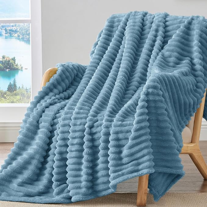 BEDELITE Fleece Throw Blanket for Couch by BEDELITE