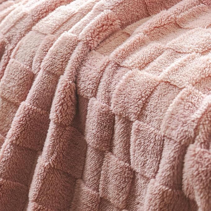 Exclusivo Mezcla Queen Size Flannel Fleece Blanket, Super Soft and Warm - Image 4