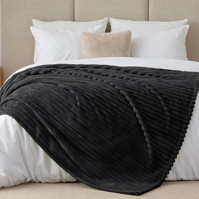BEDELITE Blankets Queen Size for Bed, 300GSM Soft & Warm Fleece Blanket - Image 7