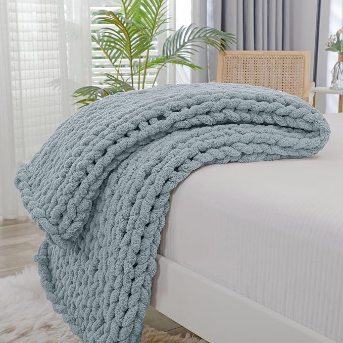 Bigacogo Chunky Knit Throw Blanket by Bigacogo