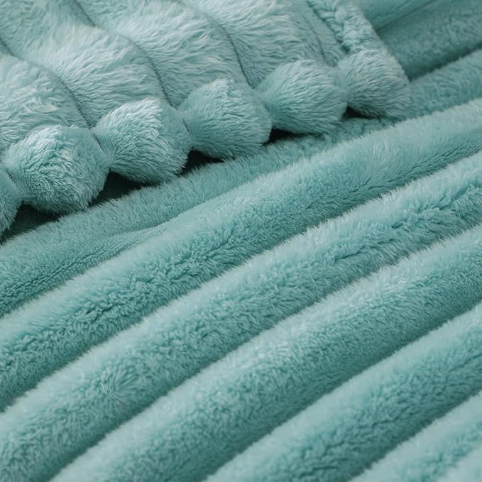 Exclusivo Mezcla Fleece Throw Blanket - Image 4