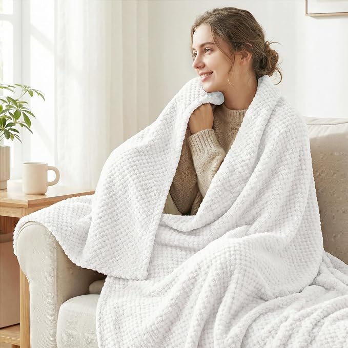 Exclusivo Mezcla Fleece Throw Blanket Extra Large, Super Soft and Warm Blankets - Image 2