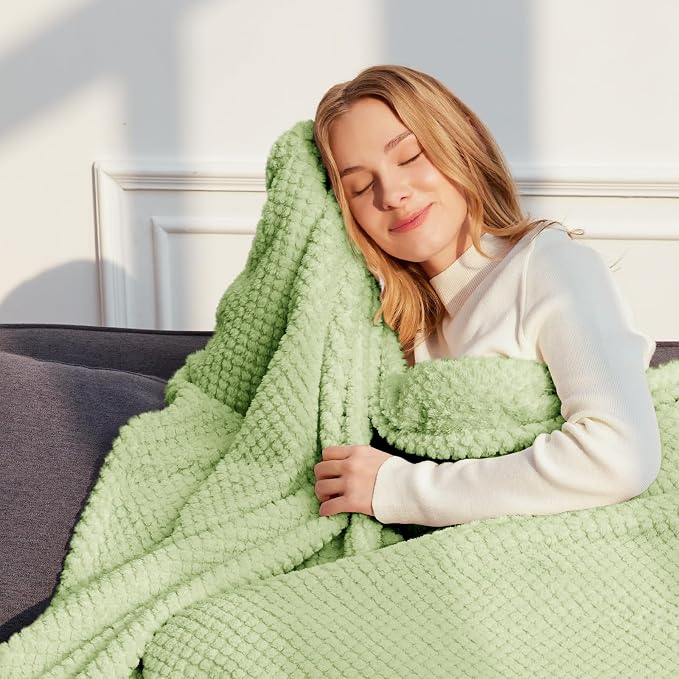 Whale Flotilla Twin Size Fuzzy Fleece Blanket - Image 3