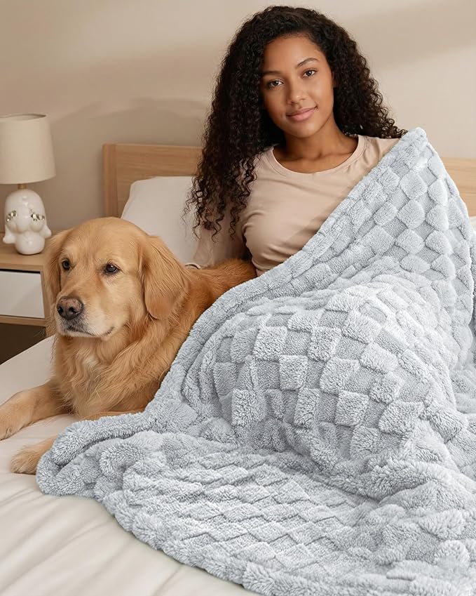 Utopia Bedding Cool Grey Checkered Fleece Queen Blanket - Image 3