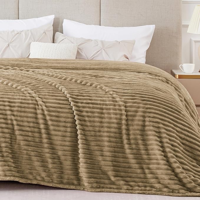 BEDELITE Fleece Blanket Queen Size – 3D Ribbed Jacquard Soft and Warm by BEDELITE