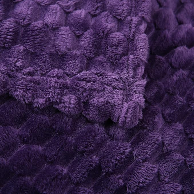 Puncuntex Deep Purple Throw Blanket 108"×90" inches Fuzzy 3D Jacquard - Image 5