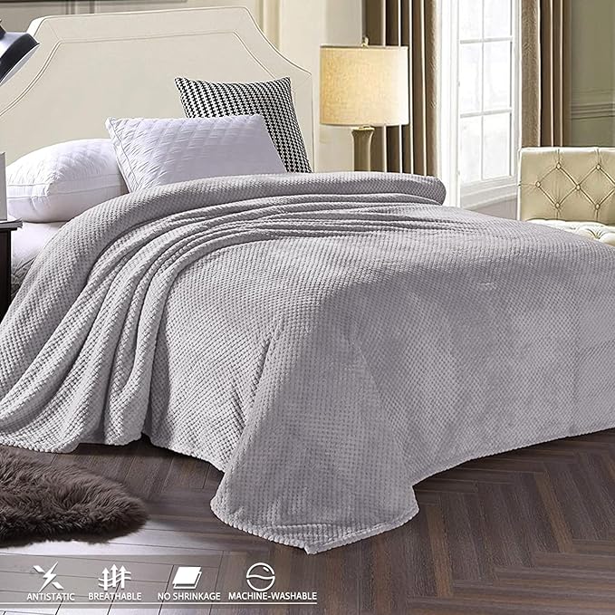 Exclusivo Mezcla Fleece Bed Blanket Queen Size, Super Soft and Warm Blankets - Image 3