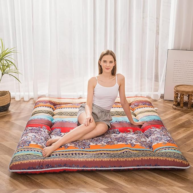 MAXYOYO Bohemian Retro Floor Mattress Vintage Floral Japanese Futon Mattress by MAXYOYO