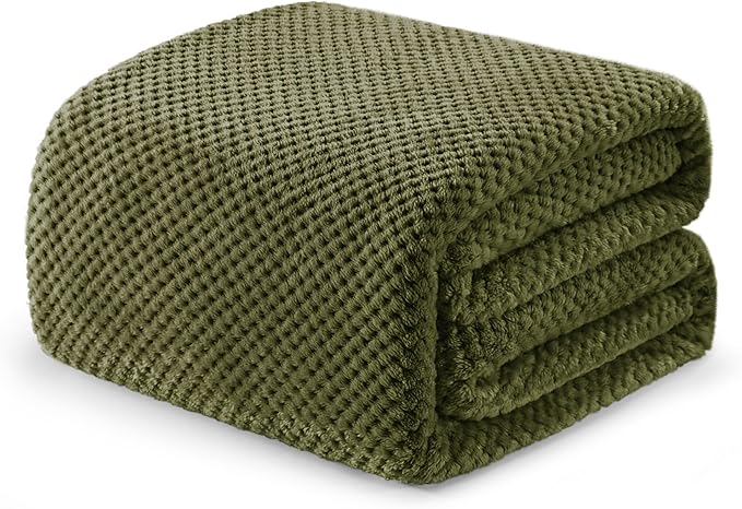 Exclusivo Mezcla Fleece Bed Blanket Twin Size, Super Soft and Warm Blankets by ExclusivoMezcla