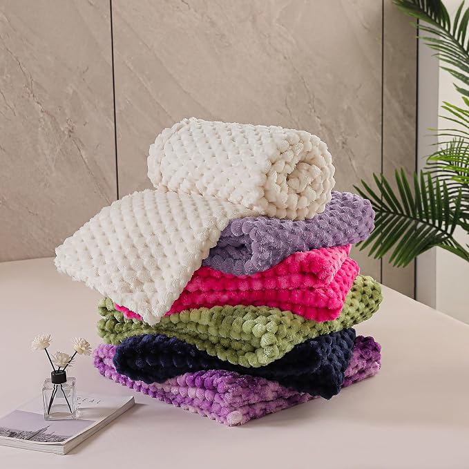 Exclusivo Mezcla Fleece Twin Blanket - Image 9