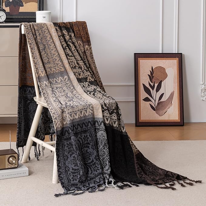 Boho Throw Blanket, Chenille Jacquard Tassels Throw Blankets - Image 8