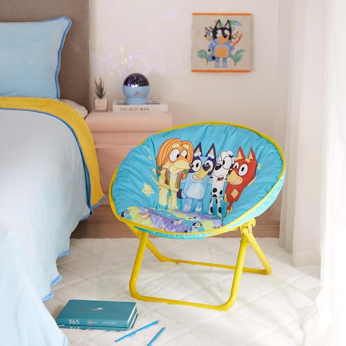 Idea Nuova Bluey Toddler 19” Folding Saucer™ Chair, Ages 3+ - Image 2
