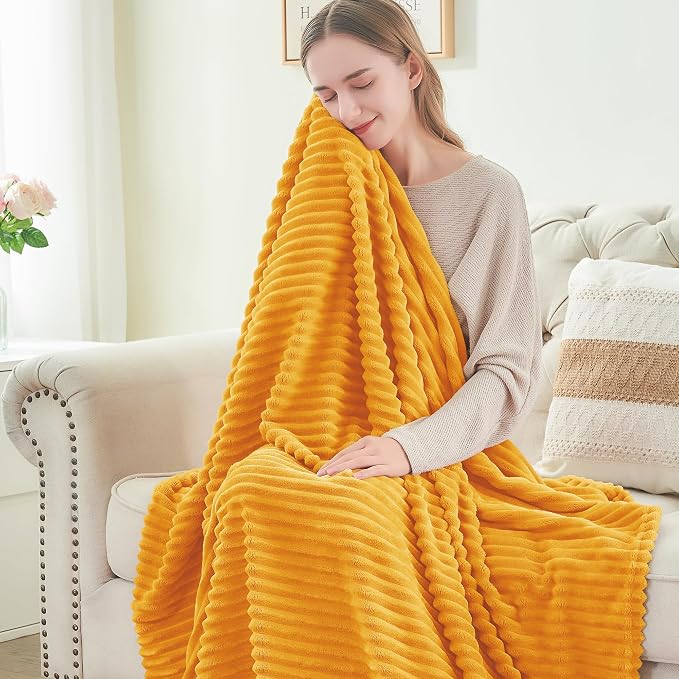 BEDELITE Fleece Blanket King Size – 3D Ribbed Jacquard Soft and Warm Decorative - Image 3