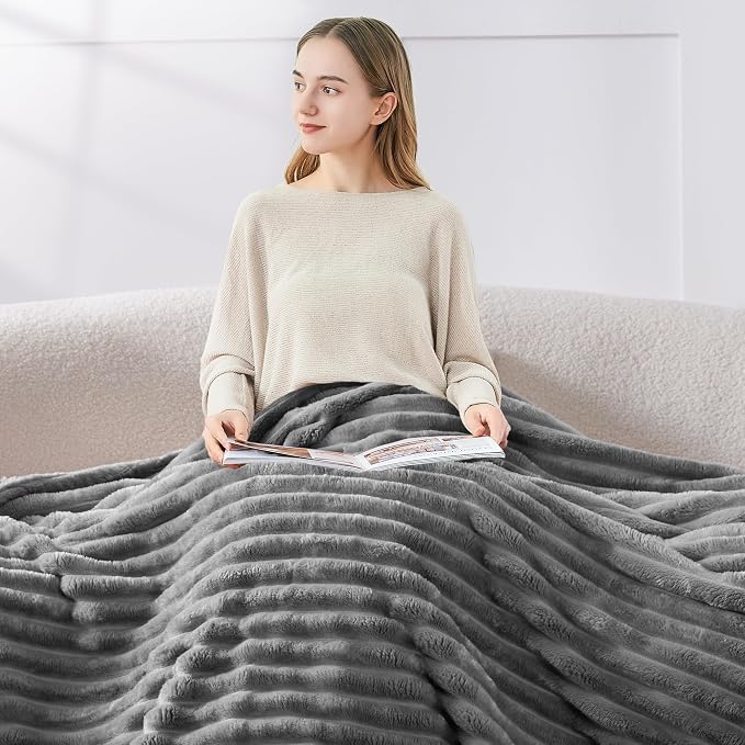 BEDELITE Fleece Throw Blanket for Couch - Image 6