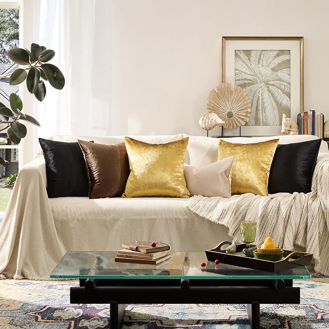 GIGIZAZA Decorative Couch Throw Pillow Covers, Pillow Cases Velvet Pillow Covers - Image 5
