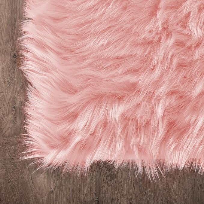 Latepis 3x4 Area Rug, Faux Fur Sheepskin Rug - Image 5
