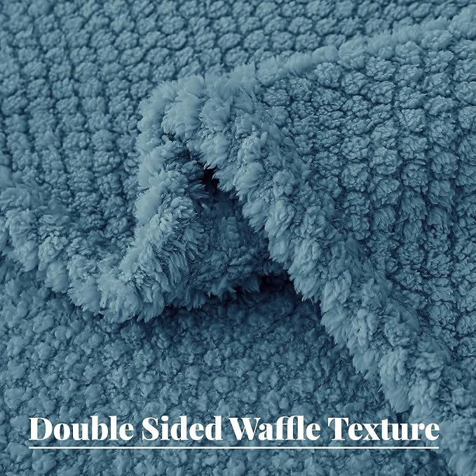 Whale Flotilla King Size Fuzzy Fleece Blanket, Fluffy Warm Soft Jacquard Bed - Image 6
