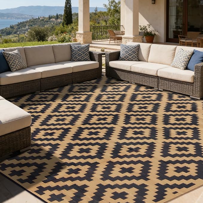 SAND MINE Reversible Mats, Plastic Straw Rug, Modern Area Rug, Large Floor Mat by SANDMIND