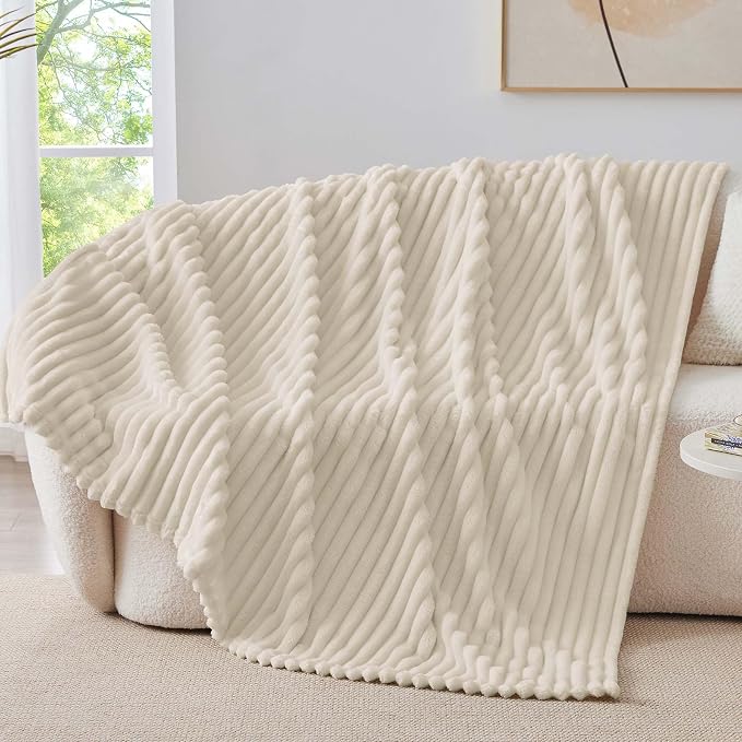 BEDELITE Twin Blanket for Couch & Bed, 300GSM Soft & Warm Fleece Blanket - Image 7