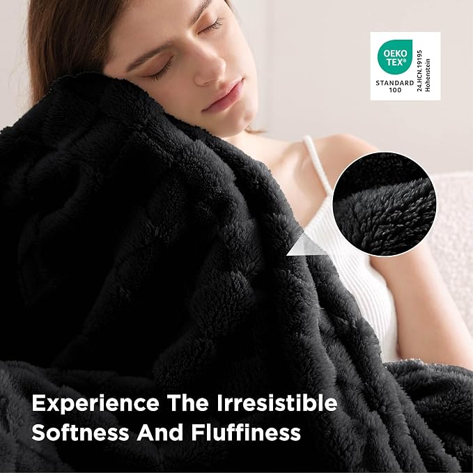 Bedsure GentleSoft Blankets Queen Size - Image 4