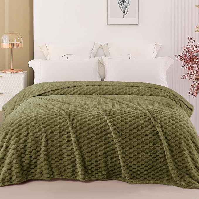 Exclusivo Mezcla Fleece Queen Blanket - Image 2