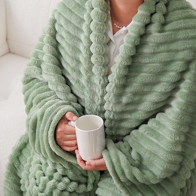 Sage Green Fleece Throw Blanket 60”×80” - Image 4